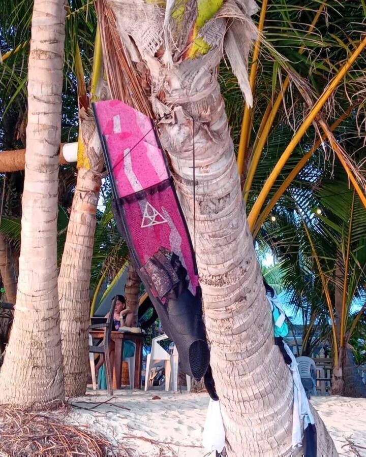 Greetings from the Maldives! 🌊
How many of you have already been here? 

#krakenplanet #letsplaydeep